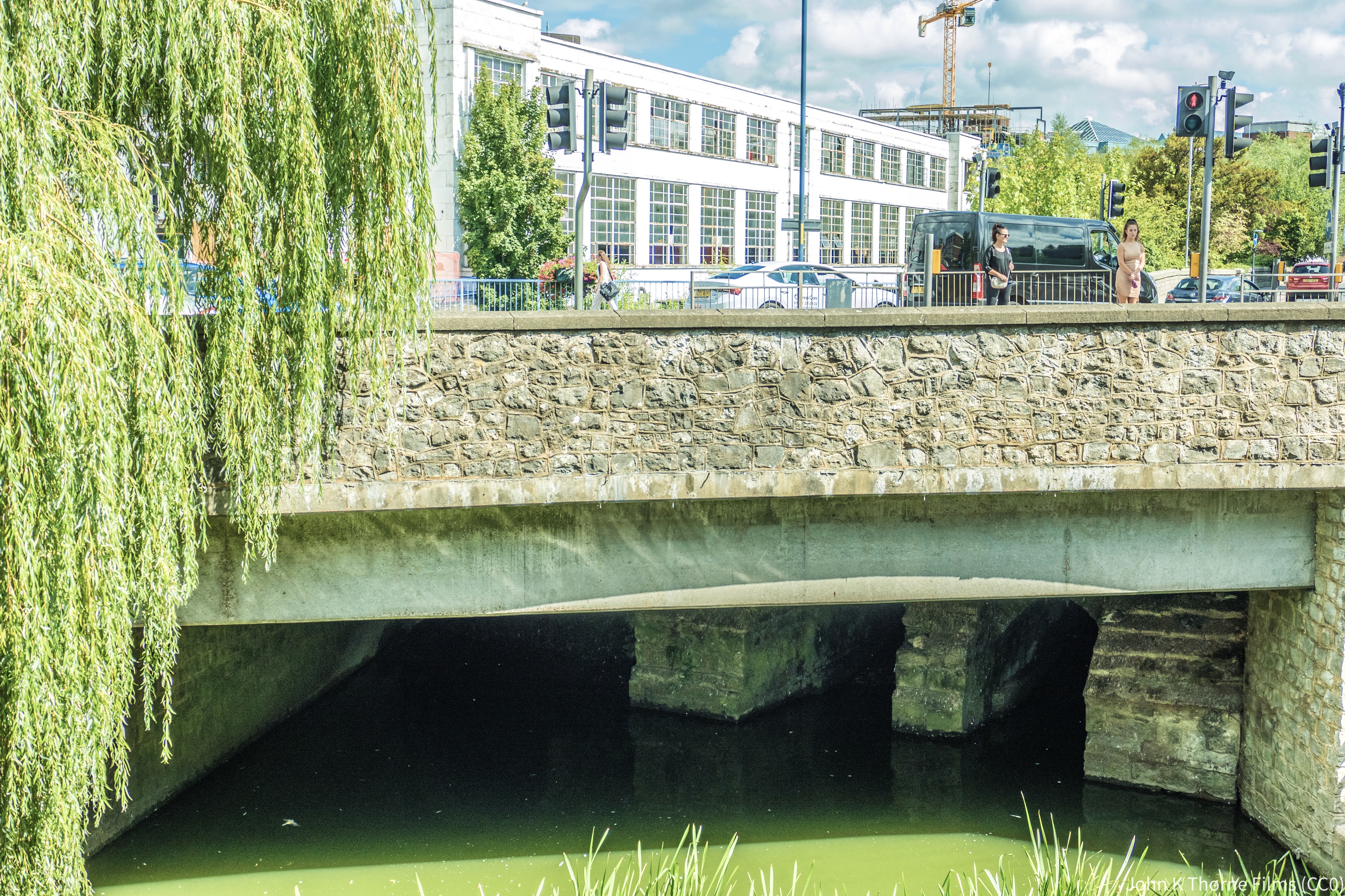 New bridge built over the old bridge