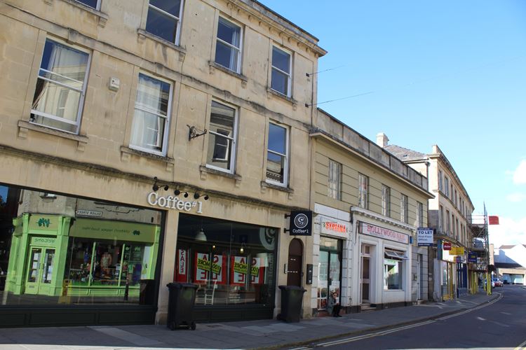 23 AND 24, SILVER STREET, Trowbridge - 1021650 | Historic England