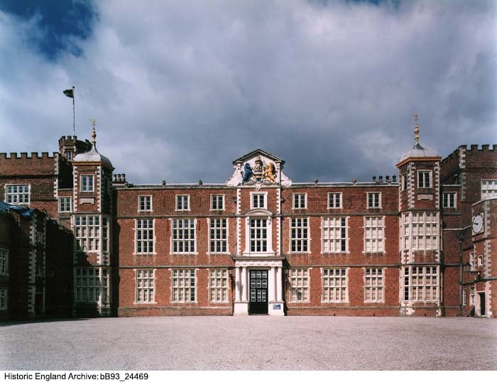 BURTON CONSTABLE HALL Burton Constable 1083444 Historic England