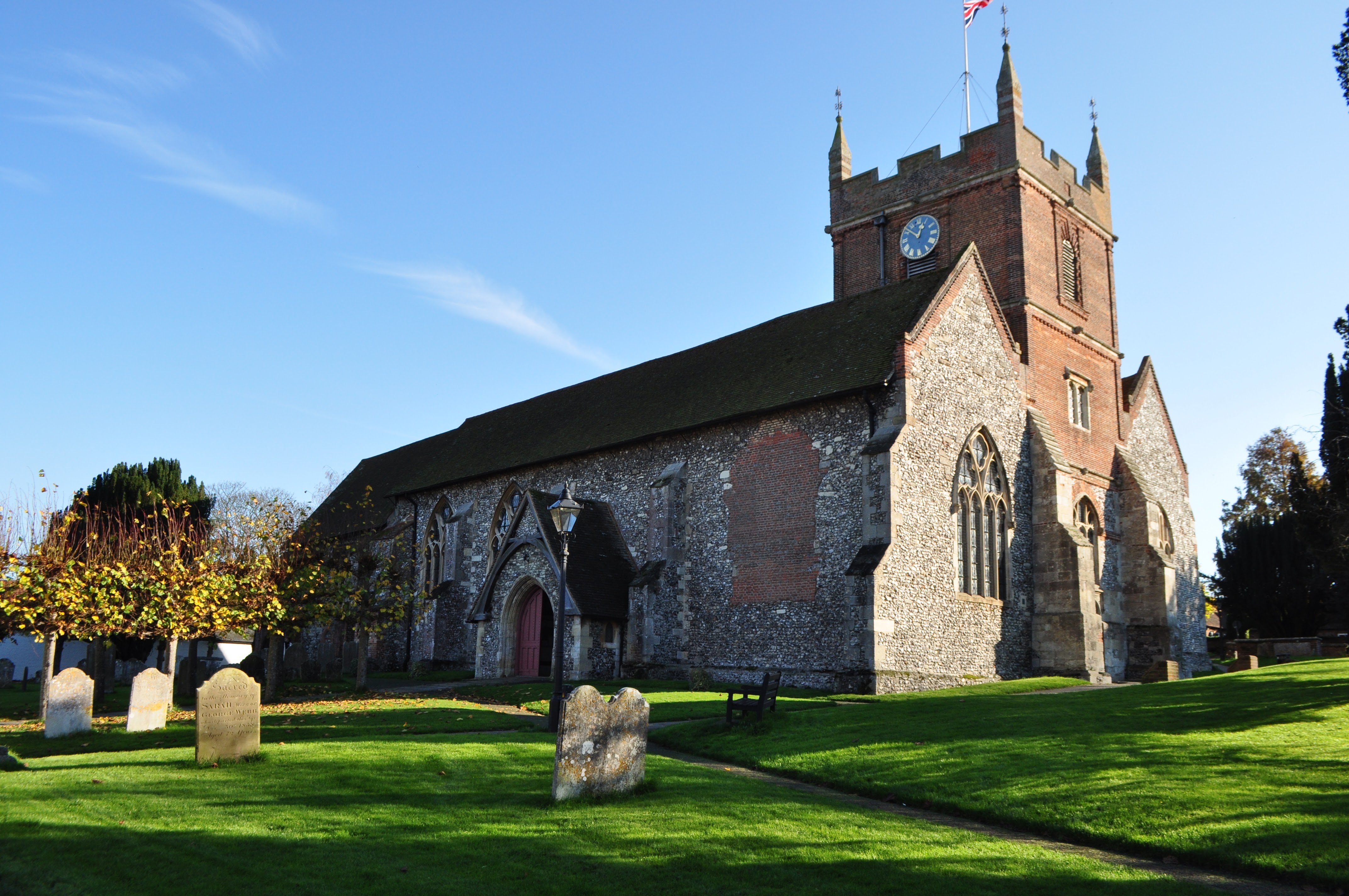 Photograph of All Saints Church Odiham in 2011.