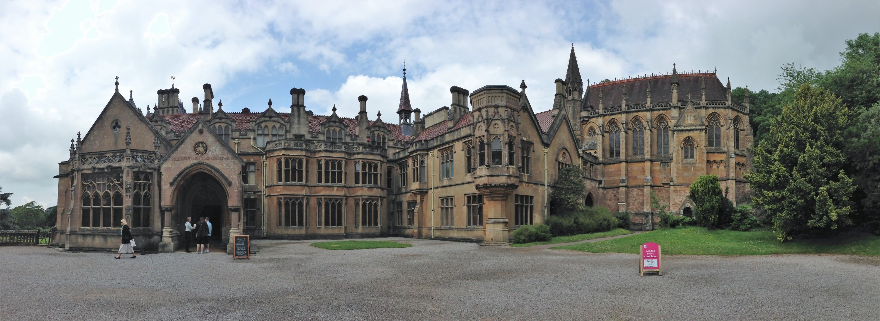 TYNTESFIELD HOUSE, SERVANTS WING AND CHAPEL, Wraxall And Failand ...