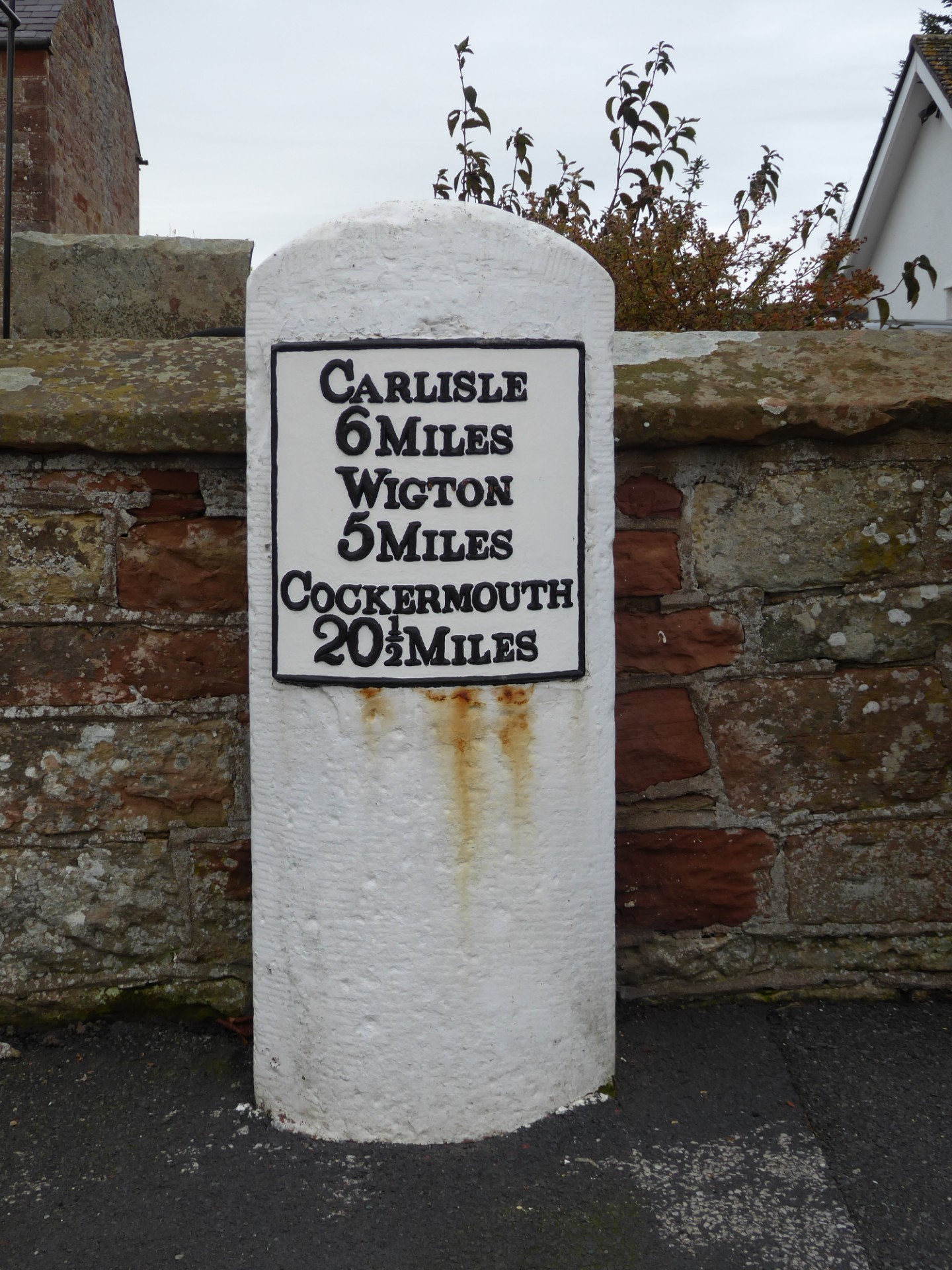 Milestone north side of village green, Thursby 