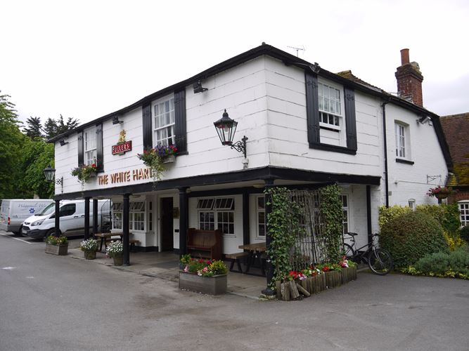 WHITE HART, Stockbridge - 1178517 | Historic England