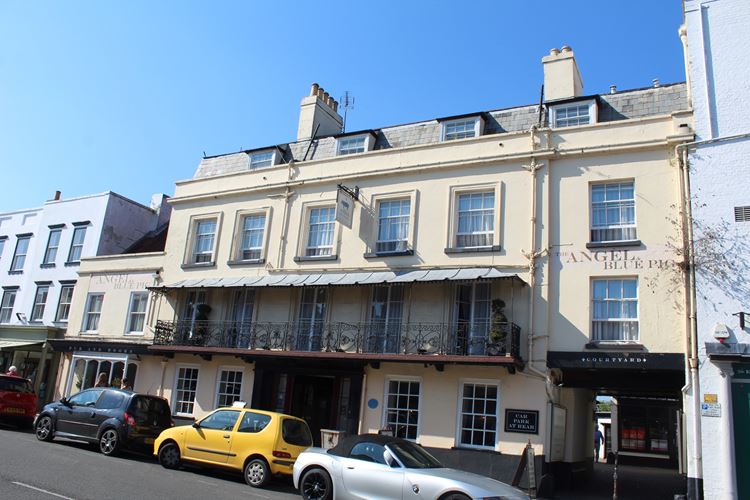 THE ANGEL HOTEL, Lymington and Pennington - 1217690 | Historic England