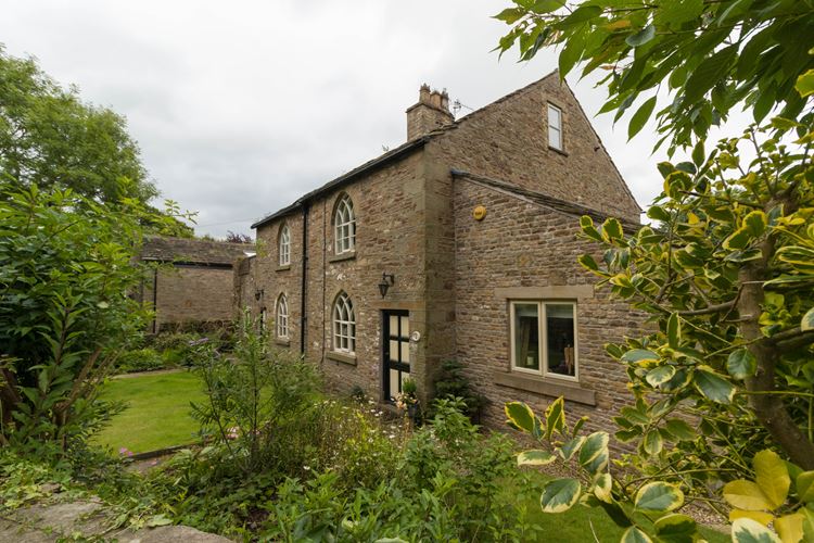 CHURCH COTTAGES, Pott Shrigley - 1232114 | Historic England