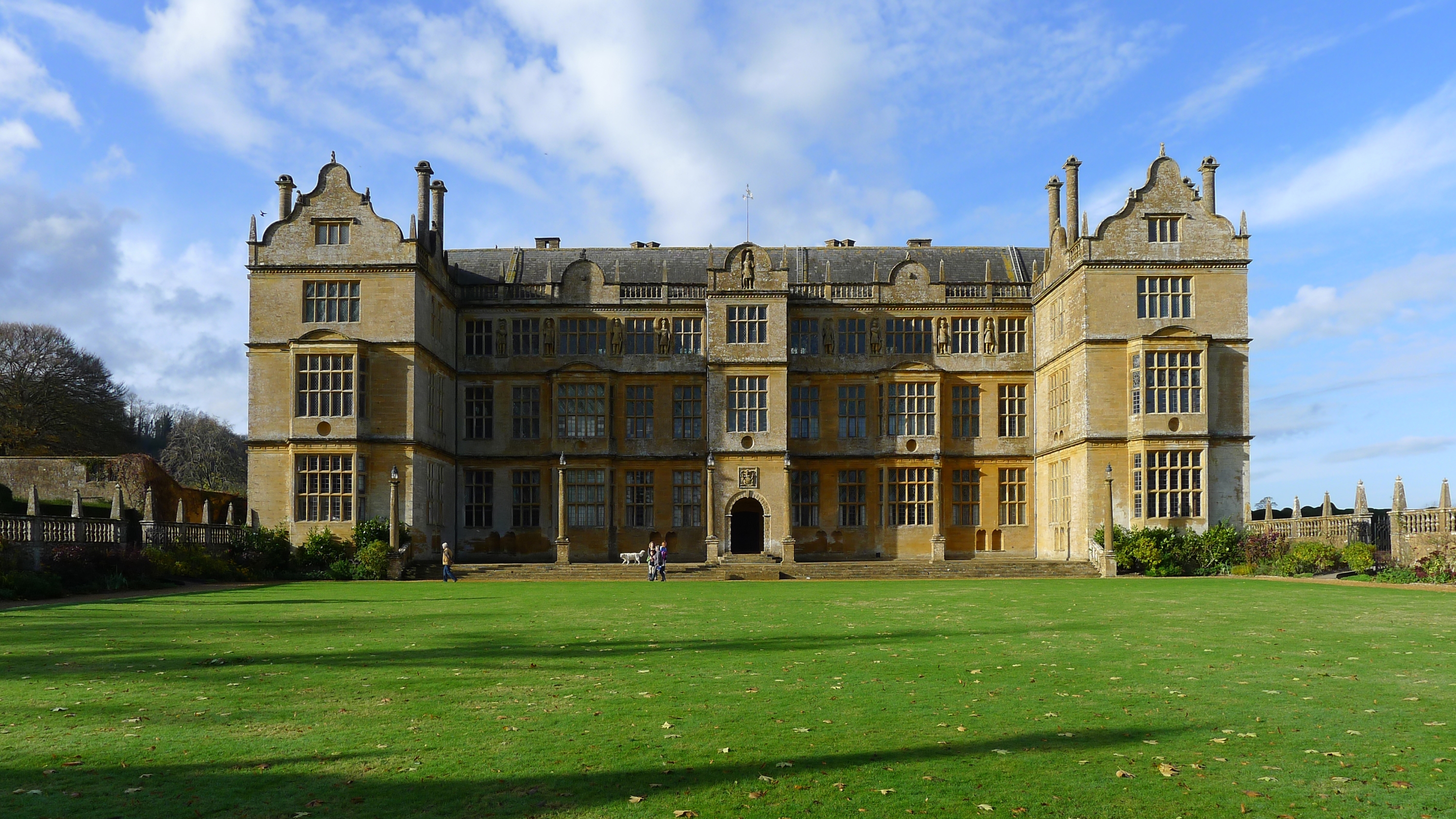 Montacute hall outlet