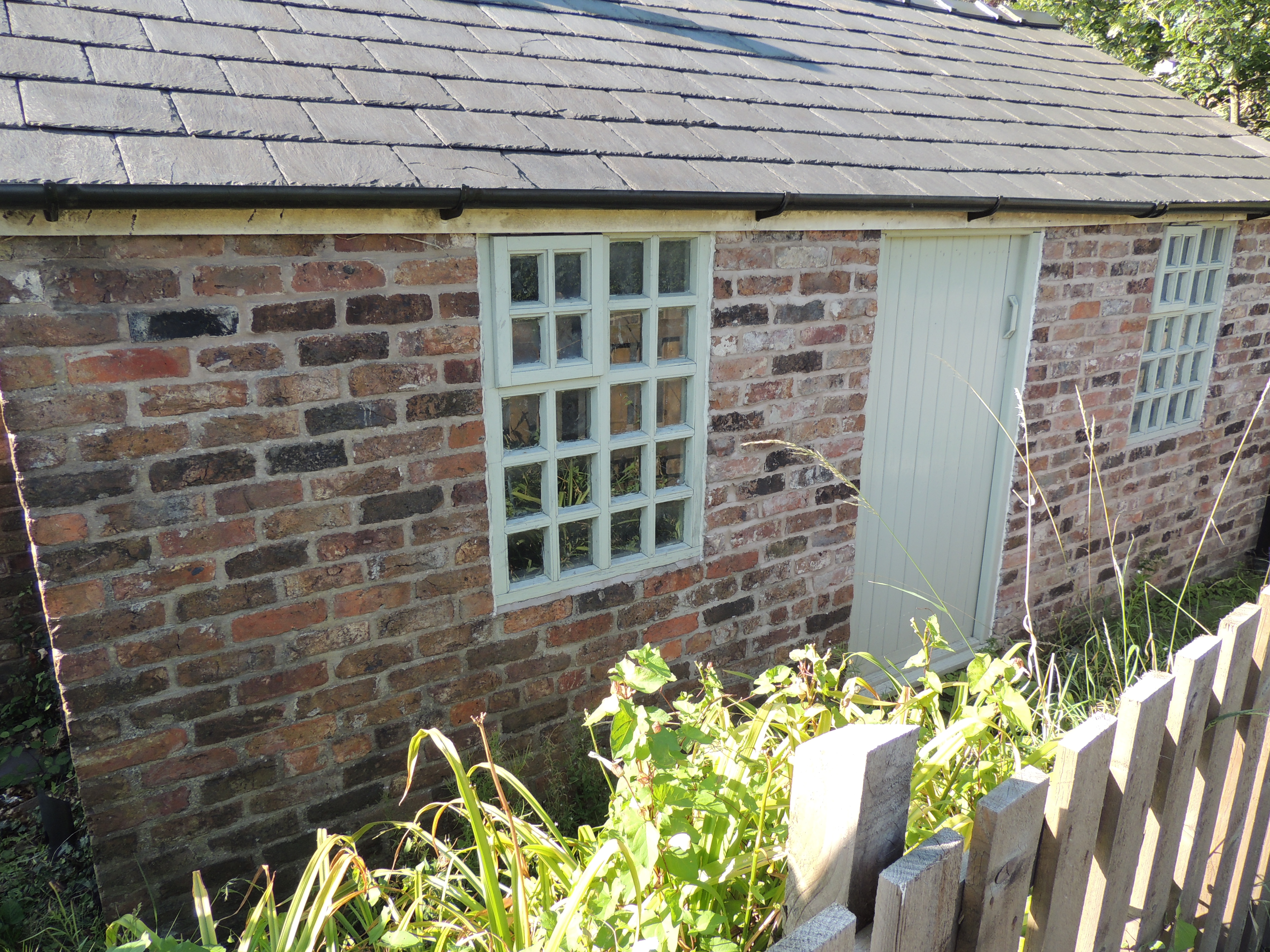 Old Post Office, Lathom. Small cottage, perhaps from the later 18th century, restored. 
