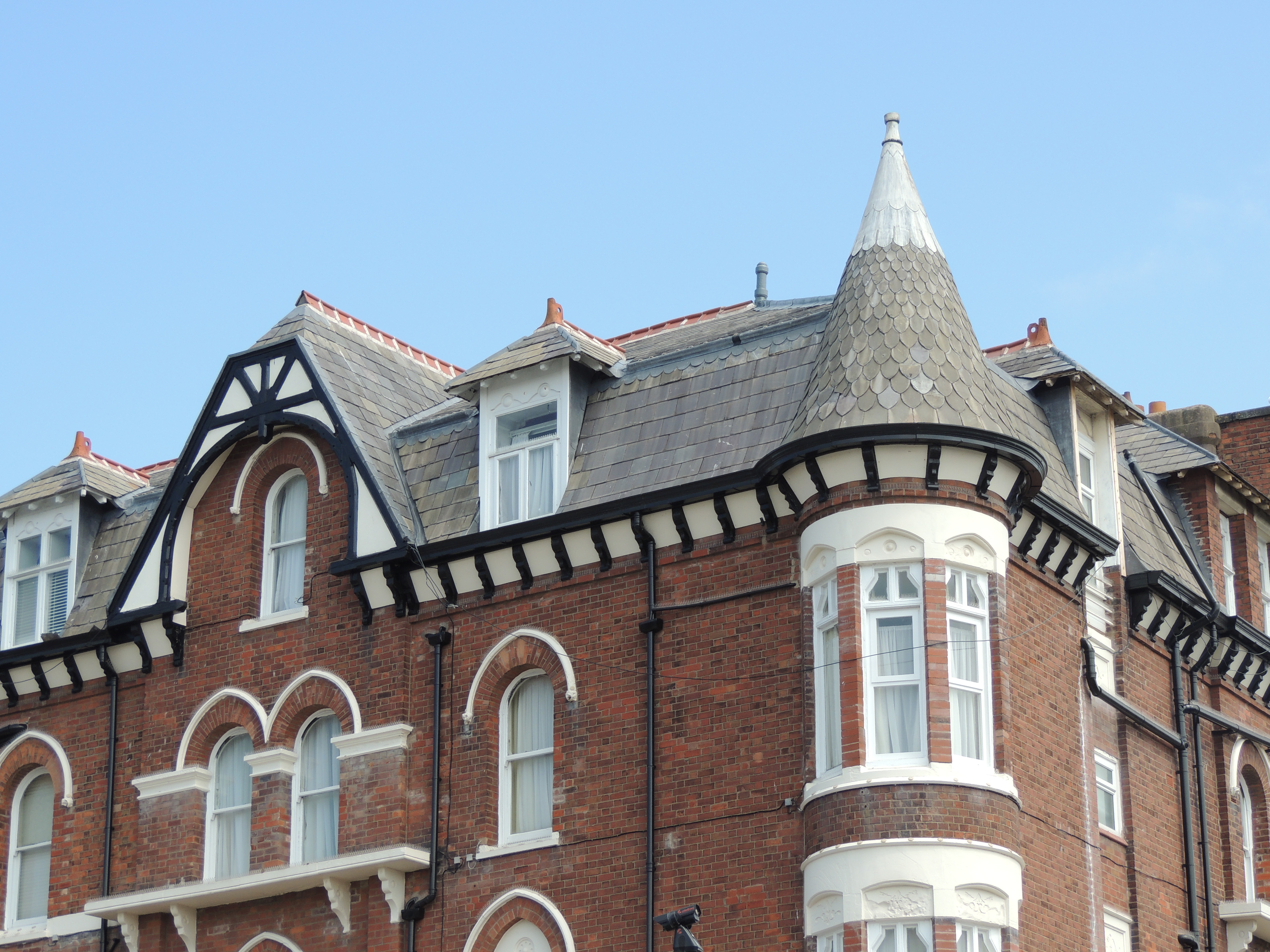 Prince of Wales Hotel. A hotel built in 1876-7, by E Kenrick, but probably enlarged at an early date.