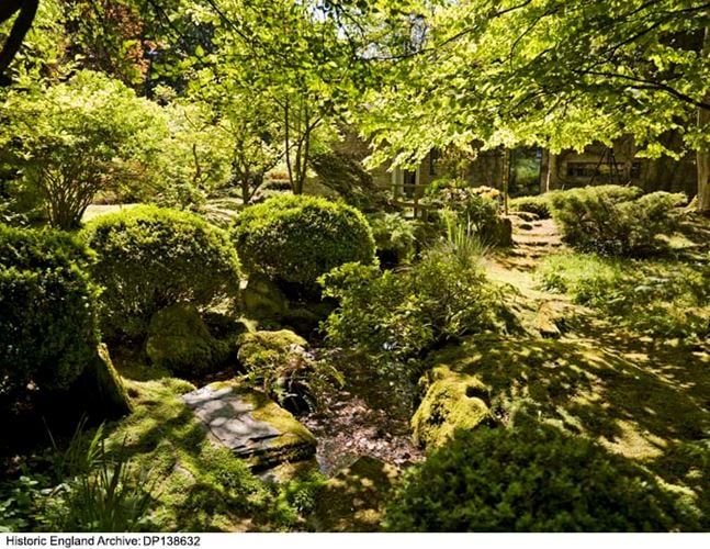 The Japanese Garden at the New House, Shipton-under-Wychwood - 1408334 ...