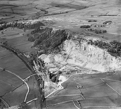 The Craven Lime Works and the Stainforth Scar, Langcliffe, 1938