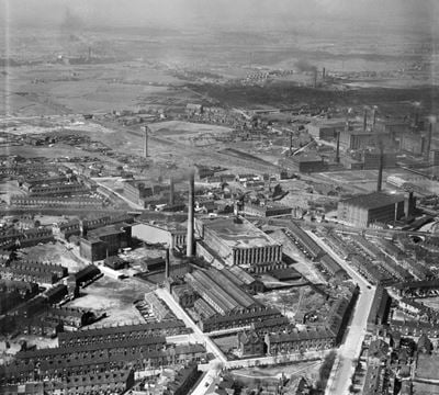 Hartford Cotton Mill and environs, Oldham, from the south-east, 1947