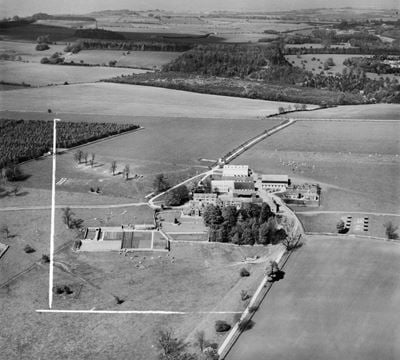 Snowshill Hill, Snowshill, from the south, 1953. This image was marked by Aerofilms Ltd for photo editing.