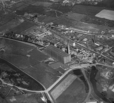 Titanic Mills, Linthwaite, 1926