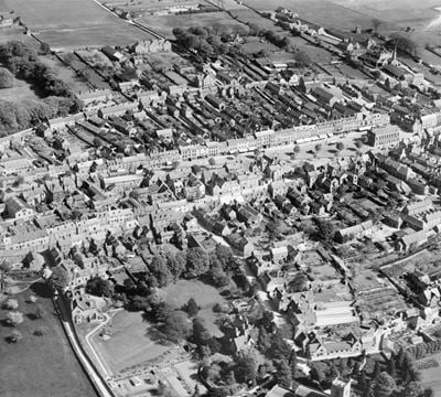 The town centre, Chipping Norton, 1929