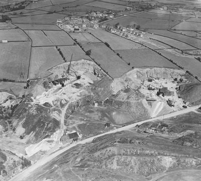 Waterhouse, Denbigh and Company quarries, Bradford, 1933