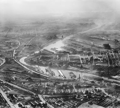 Manchester Docks, Salford, from the east, 1934