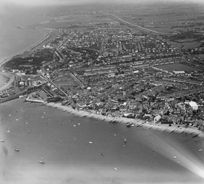 The town, Whitstable, from the west, 1937