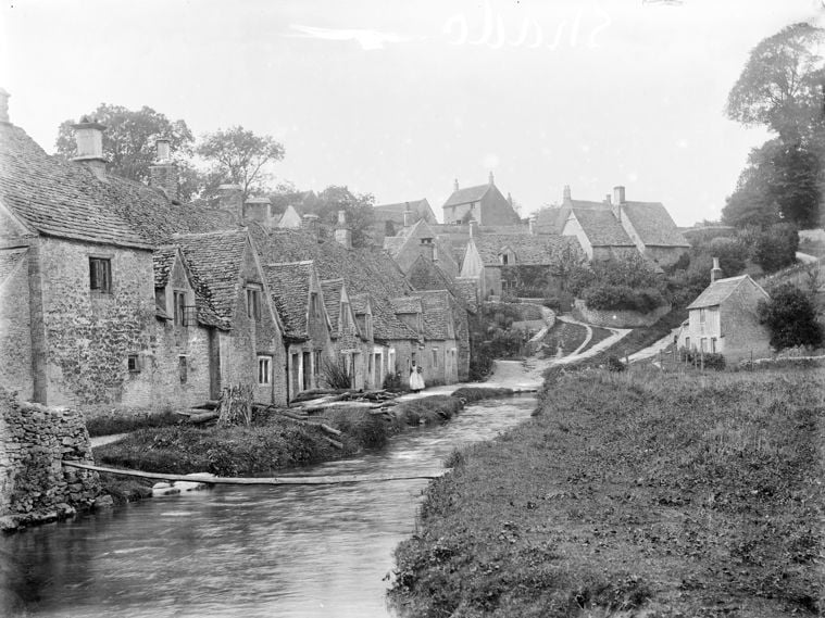 /localA row of cottages by a brook