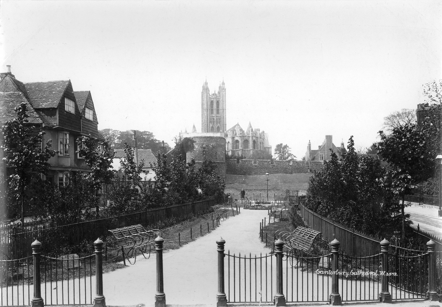 /localA view of a cathedral
