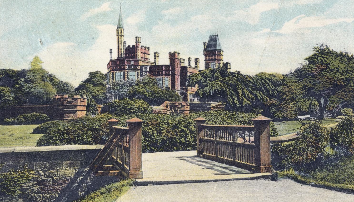 /localA postcard depicting a house in a park