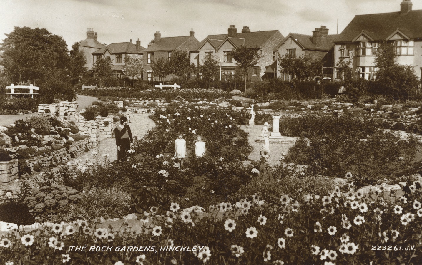 /localA historic postcard of a public park
