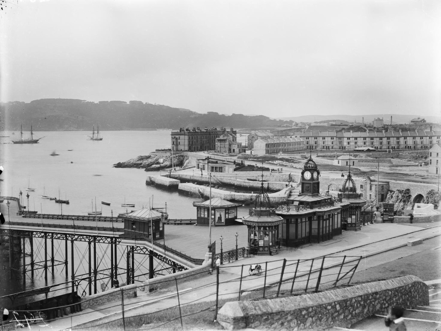 /localHistoric view of a dockyard