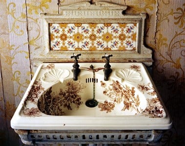 photo of a Victorian sink