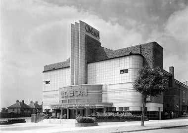 Front view of Odeon Kingstanding, the design of which was indirectly influenced by Italian architect Antonio Sant’Elia