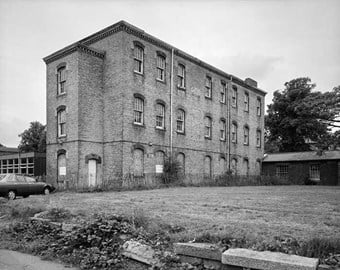Isolated block on south side of site, view from south east. Friern Hospital (Colney Hatch). 
