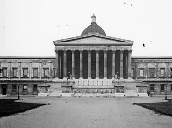 University College London built 1827-1829 by William Wilkins who also designed the National Gallery.