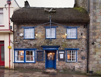Blue Anchor Pub with thatched roof