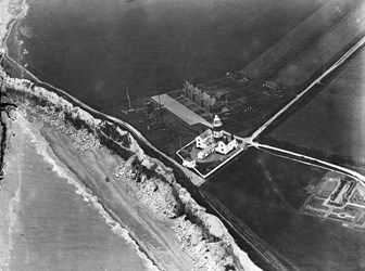 Black and white aerial photo of Hunstanton Lighthouse, Hunstanton, 1920